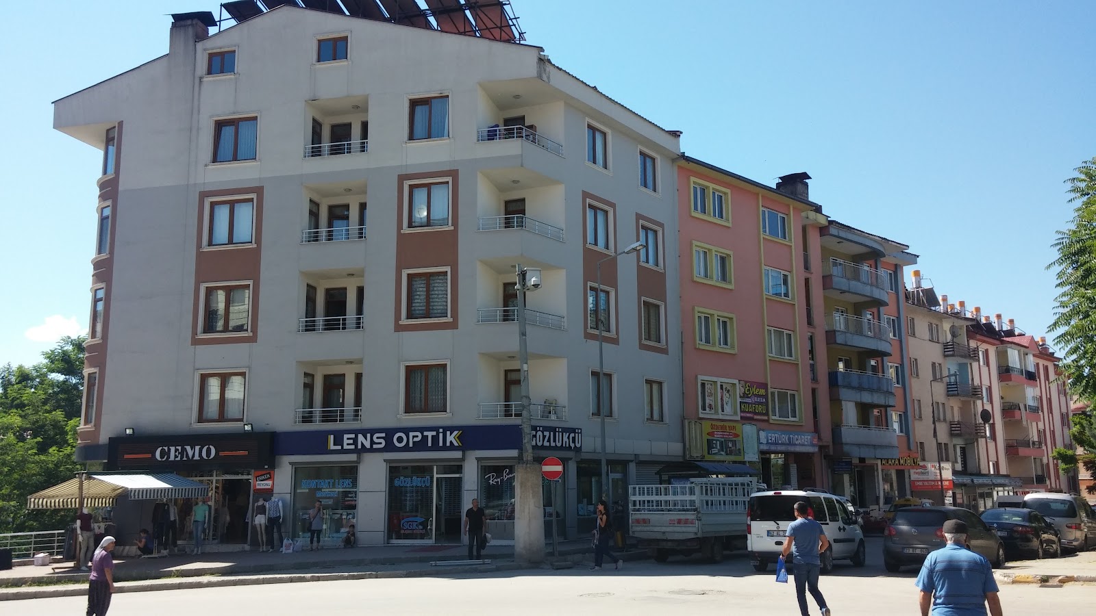 Eylem Bayan Kuaförü — Merkez